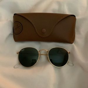 Rayban Round Metal Sunglasses